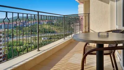Sunny Majestic Private Apartment