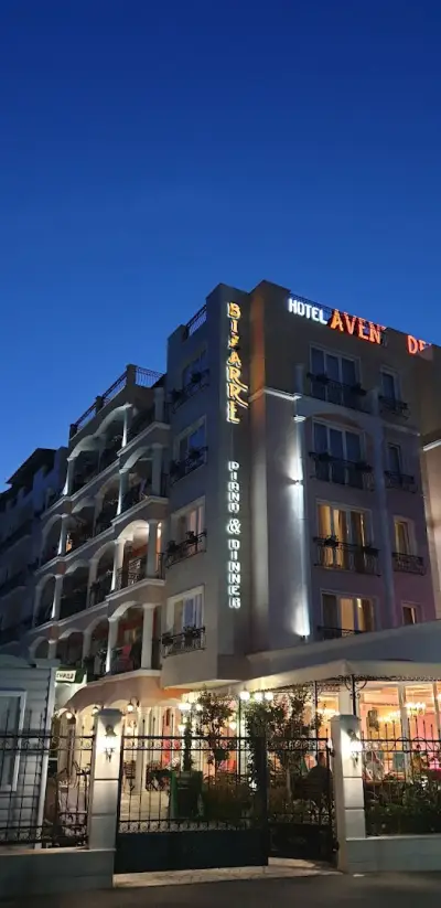 Авеню Делукс Хотел