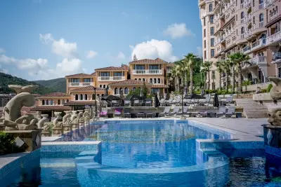Premium Villas Elenite