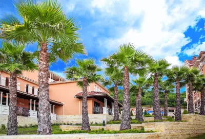 Premium Villas Elenite