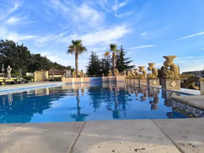 Royal Castle Hotel & Spa