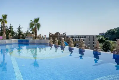 Royal Castle Hotel & Spa
