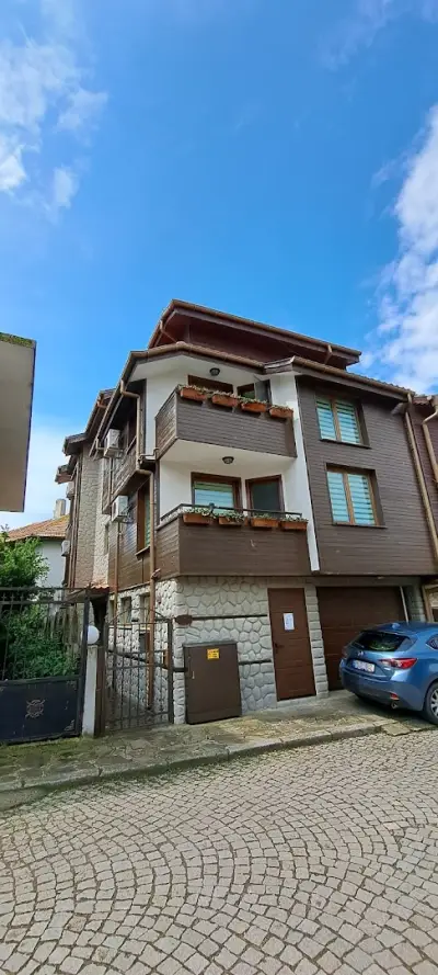 Dari Guest Rooms Стаи за гости Дари