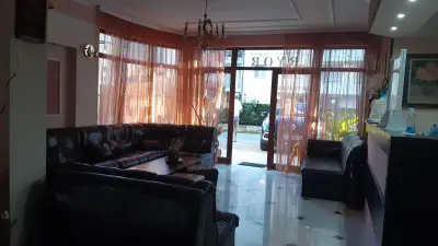 Ryor Hotel - Restaurant & Free Parking