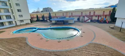 Central Plaza Apartment