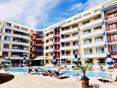 Central Plaza Apartment