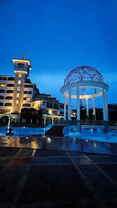 Helena VIP Villas and Suites