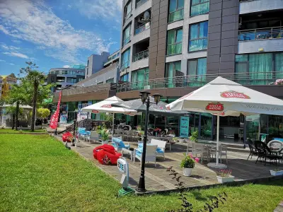 Sunny Beach Plaza