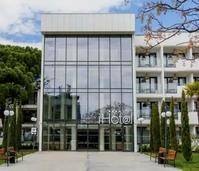 iHotel Слънчев Бряг