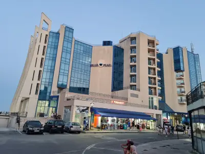 Blue Pearl Hotel