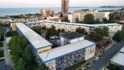 Smartline Meridian Hotel