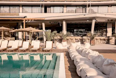 Sunny Beach Club - Adults Only #YouthfulVibes