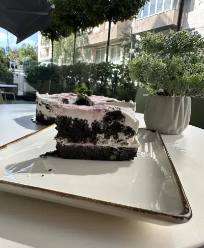 AVO Healthy Bakery & Cafe