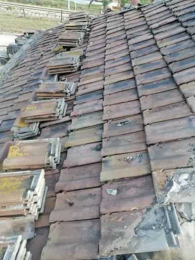 Цялостни и частични ремонти на покриви🏠 възползвайте се от нашите услуги достъпни цени