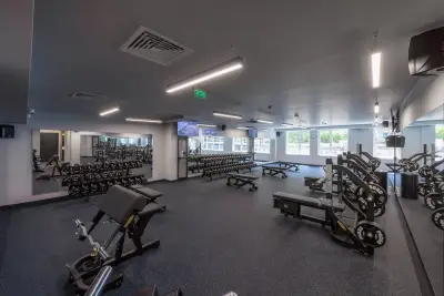 Next Level Fitness | Mладост 1