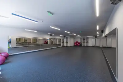 Next Level Fitness | Mладост 1
