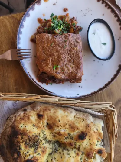 Ел Виенто (Вятърът) бар и динър