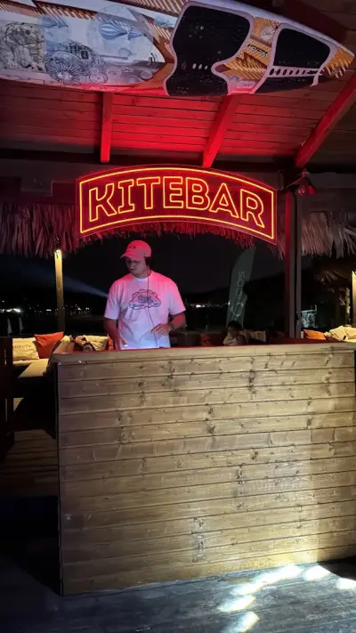 Kite bar