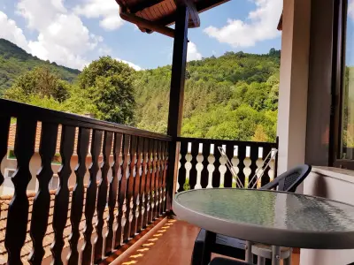 Family Hotel Chiflik Hills
