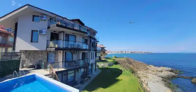 DOLPHIN BAY BOUTIQUE COMPLEX Sozopol
