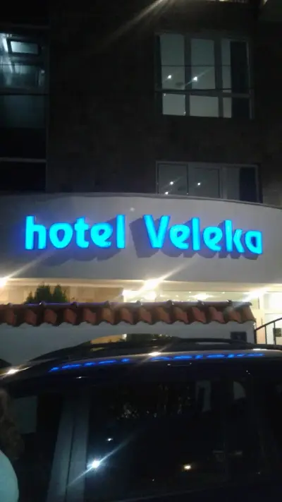 Хотел Велека