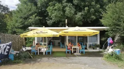 Бистро Лодките