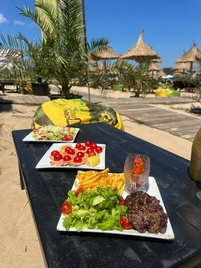 BOHEME BEACH BAR