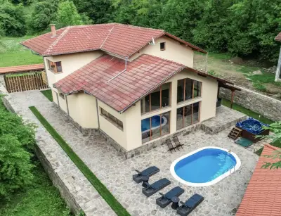Вила РОМАНТИКА