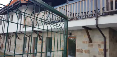 Горски Къщи Равногор