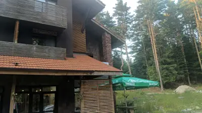 RILA 6ATO Hotel & Restaurant