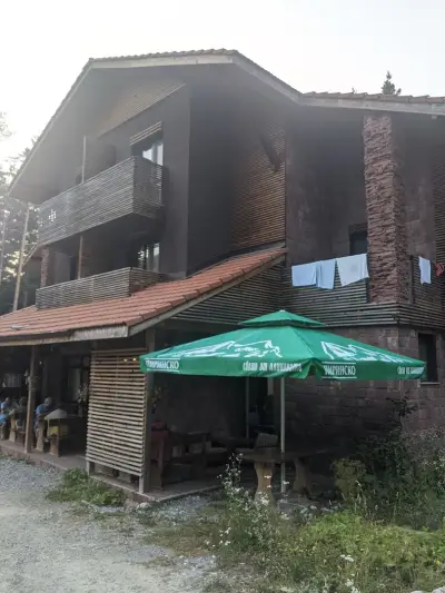 RILA 6ATO Hotel & Restaurant