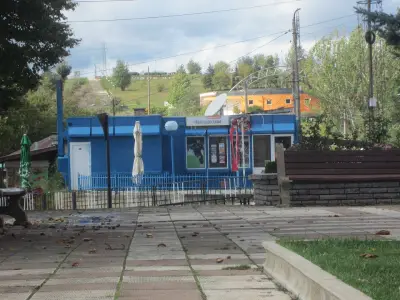 Автогара Бобов дол
