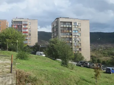 Автогара Бобов дол