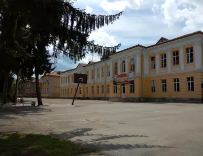 ОСНОВНО УЧИЛИЩЕ ИВАН ХАДЖИЙСКИ
