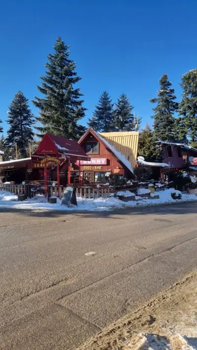 Sunny's Food and bar