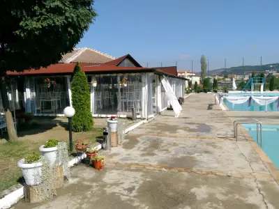 Комплекс Басейна