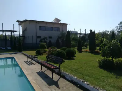 Комплекс Басейна
