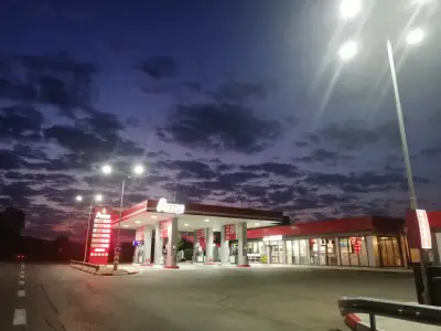 Бензиностанция АКЕРА