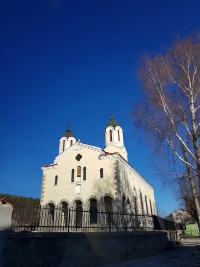 Църква Св. Неделя