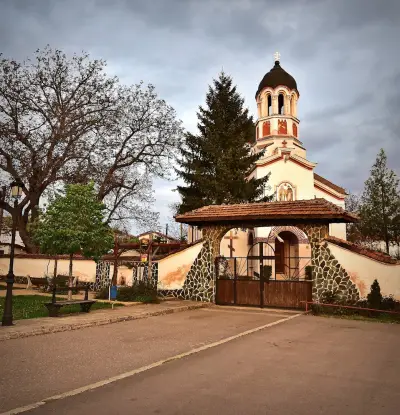 Храм "св.св. Кирил и Методий"