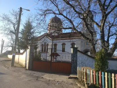 Храм "св.св. Кирил и Методий"
