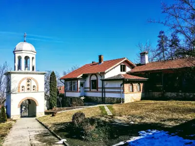 Храм "Св. Николай Чудотворец"