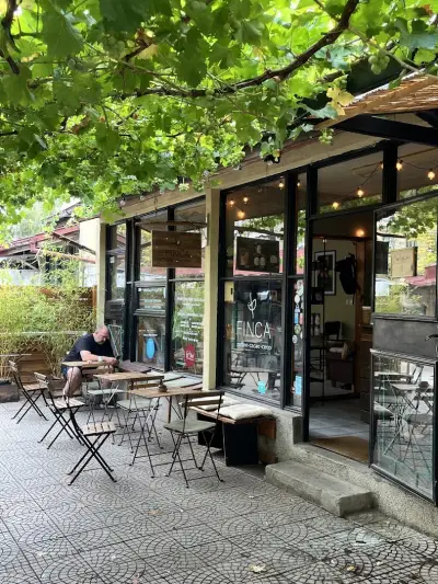 Finca - chocolate shop & café