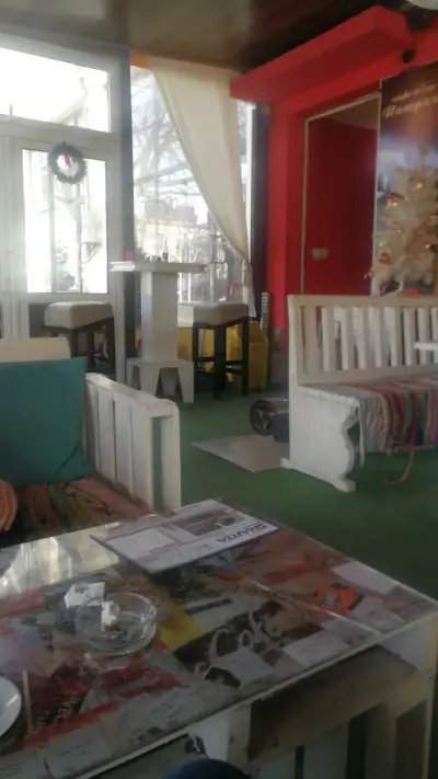 Intriga cafe