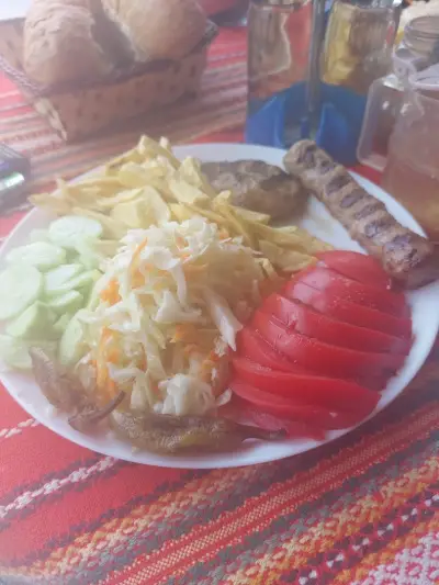 "Хладни Клисури"