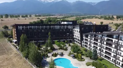 Stylish studio's Aspen Valley