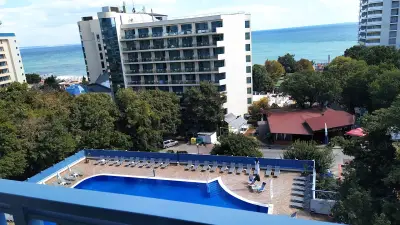 Хотел Перуника