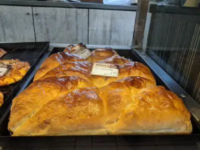 Bakery & Cafe