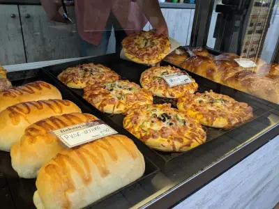 Bakery & Cafe