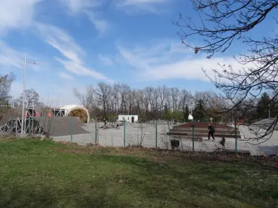 Скейт парк София